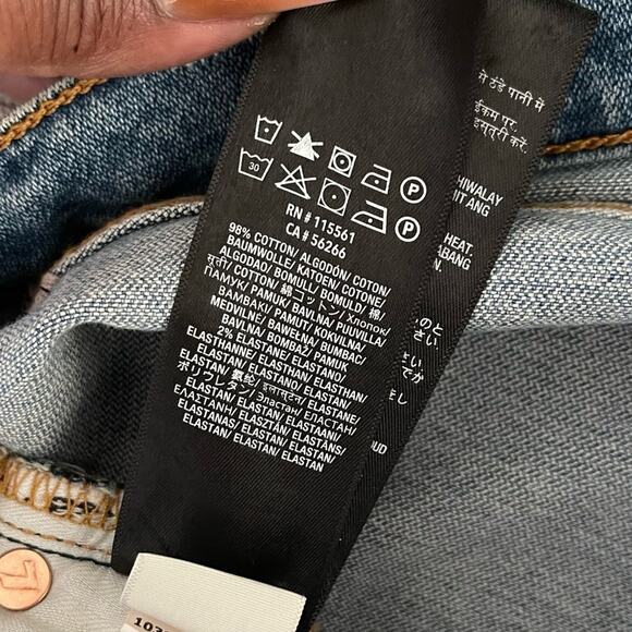 7 For All Mankind Low Straight Leg Distressed Jeans in Rose Avenue Light Wash 29 - Picture 7 of 11